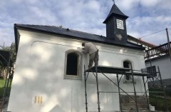 dokončovací práce na kapli