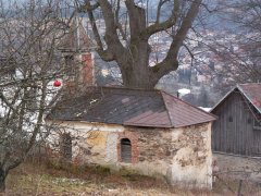 pohled zezadu zprava