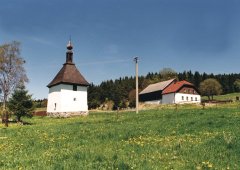 pohled zezadu zprava