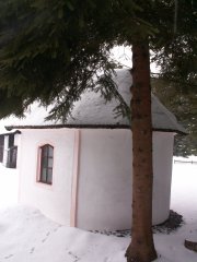 pohled zezadu zprava