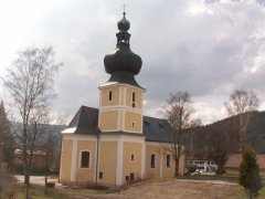 pohled zezadu zleva