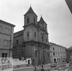 starší foto kostela