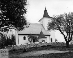 starší foto kostela