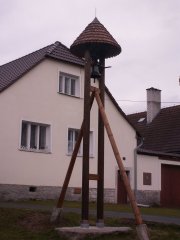 pohled na zvoničku