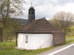 pohled zezadu zprava