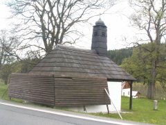 pohled zezadu zleva