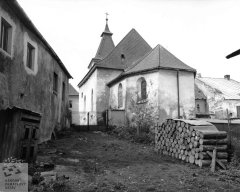 starší foto kostela