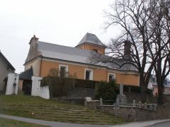 pohled zepředu zprava