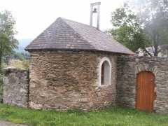 pohled zezadu zleva