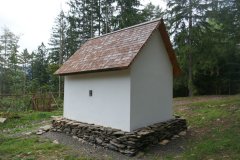 pohled zezadu zprava