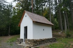 pohled zepředu zprava