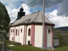 pohled zezadu zprava