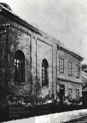 starší foto synagogy