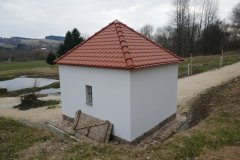 pohled zezadu zprava