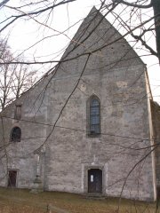 průčelí kostela