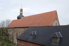 pohled zepředu zleva