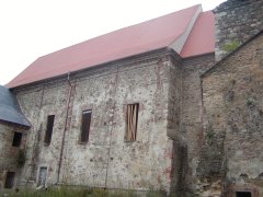 pohled zprava