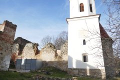 pohled zprava