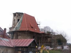 pohled zezadu zleva