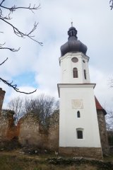 pohled zprava