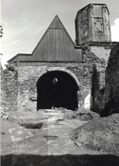 pohled do interiéru - presbytář