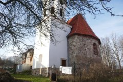 pohled zezadu zprava