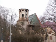 pohled zezadu zleva
