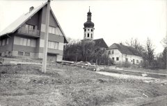 starší foto kostela