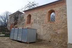 pohled zezadu zprava
