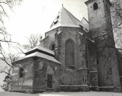 pohled na kostel od severovýchodu