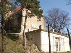 pohled zepředu zleva