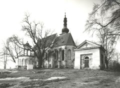 starší foto kostela
