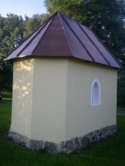 pohled zezadu zleva