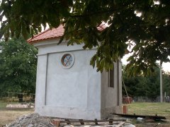 pohled zezadu zleva