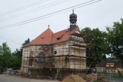 pohled zepředu zleva