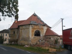 pohled zezadu zprava