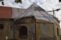 pohled zprava 