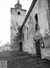 starší foto kostela