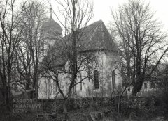 pohled zezadu zprava