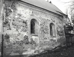 pohled zprava