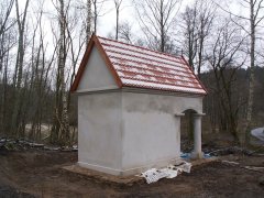 pohled zezadu zleva