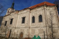pohled zezadu zprava