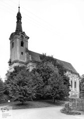 starší foto kostela