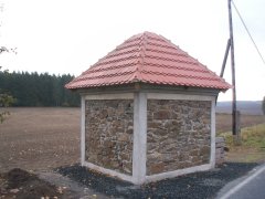 pohled zezadu zleva