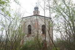pohled zezadu zleva