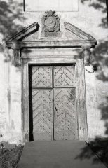vchod do kostela