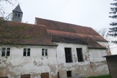 pohled zprava