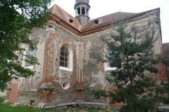 pohled zleva