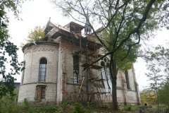 pohled zezadu zleva