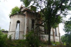 pohled zezadu zleva